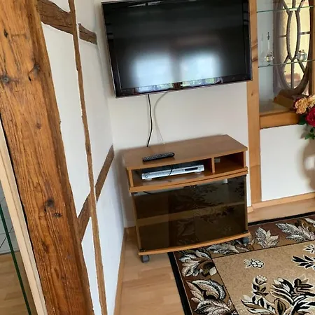 Super Grosse Ferienwohnung Fuer Bis Zu 5 Personen Owen Exterior photo